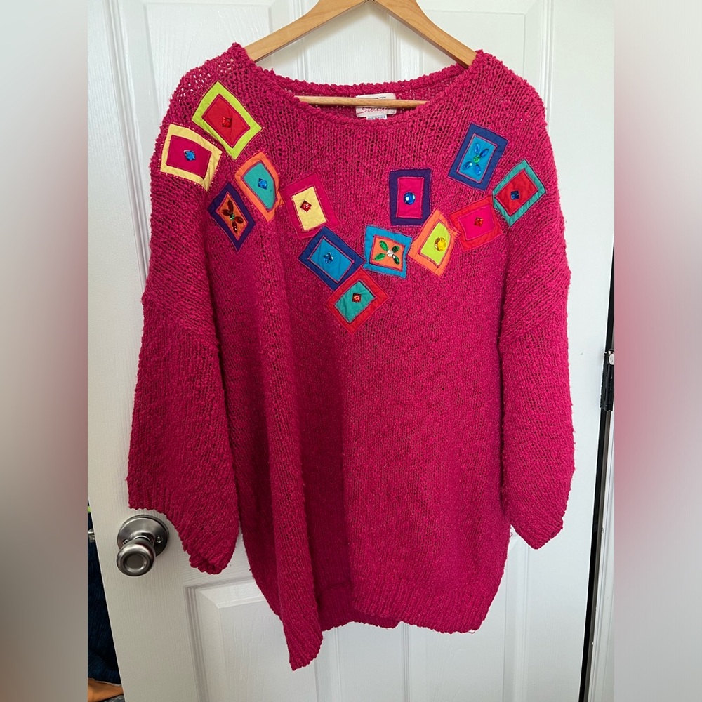 VINTAGE C.S.T Studio bright Pink super cool sweater.  3/4 sleeve. Size 32W